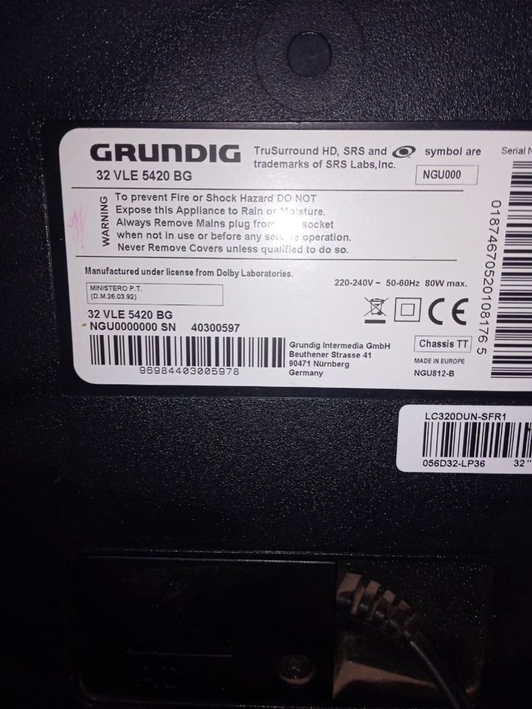 Продам телевизор grundig 32 дюйма