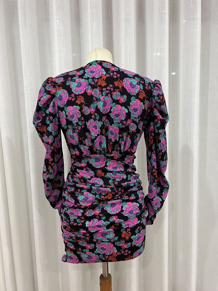 Vestido Floral com mangas