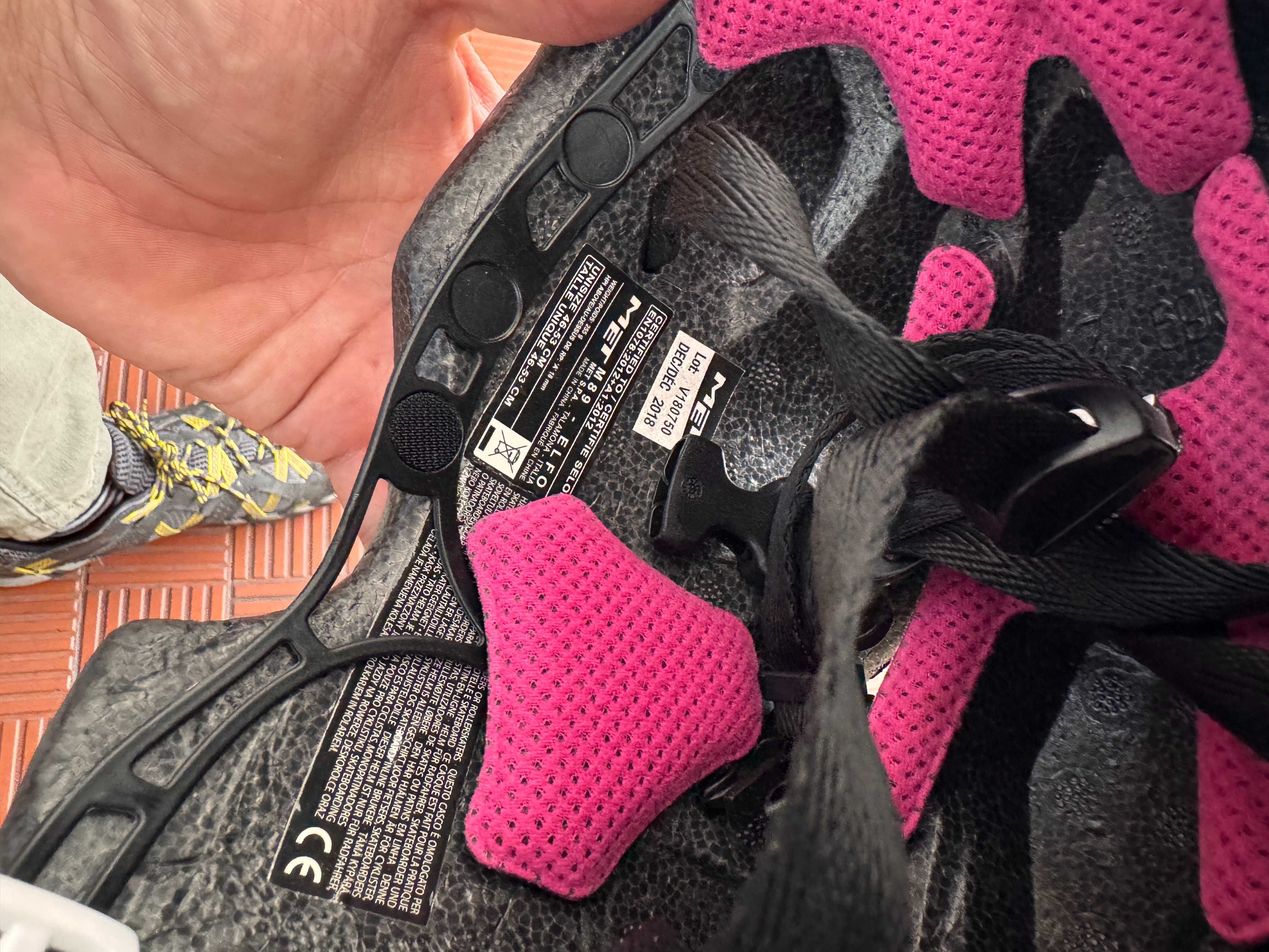 Capacete Bontrager Tyro Infantil Rosa