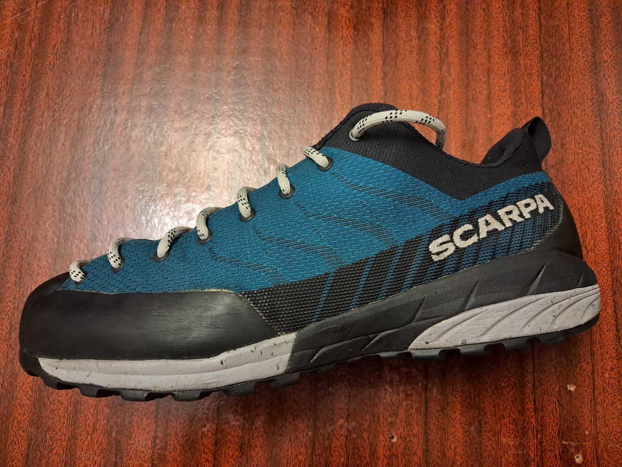 Кроссовки  SCARPA ОРИГИНАЛ размер 45 стелька 29.5см
