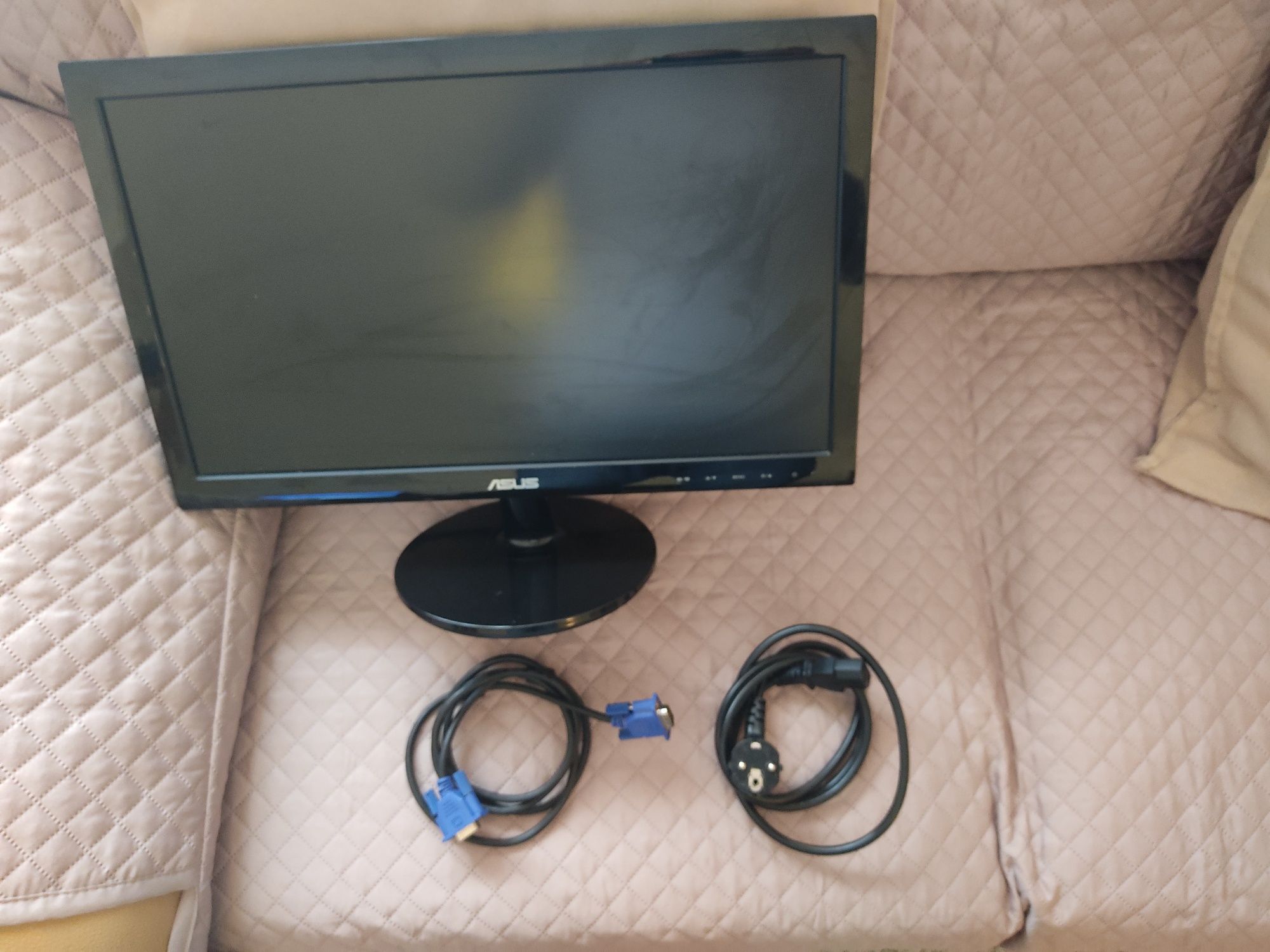 Monitor PC Asus 18 pol