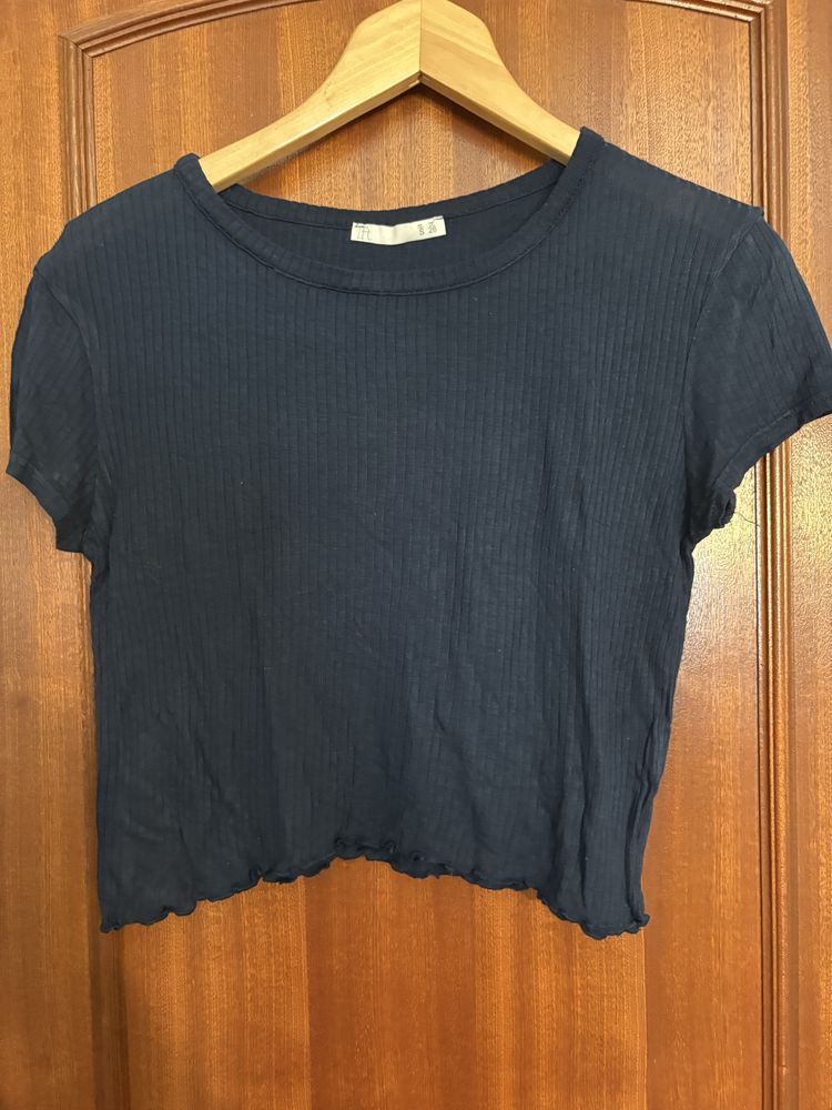 T-shirt azul escura