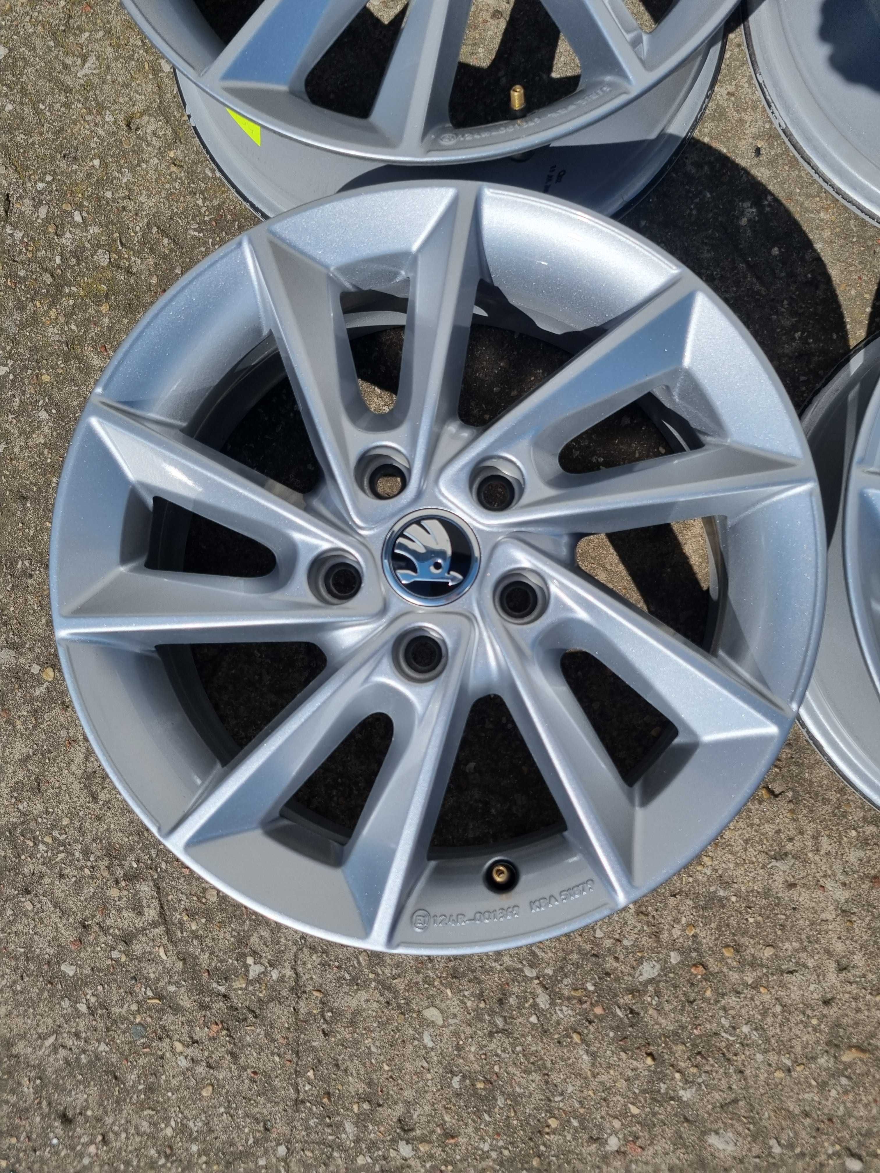 FELGI ALUMINIOWE 5x112 R16" 6Jx 16 ET43 SKODA Octavia Karoq Kamiq FA54