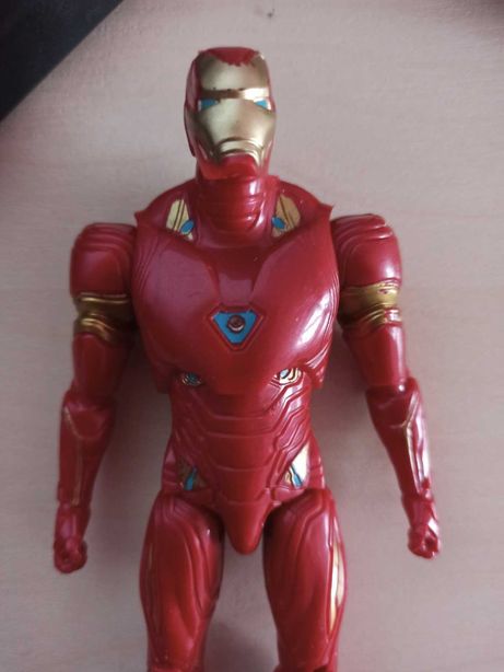 Іграшка. Фігурка. Залізна людина. Iron man Marvel