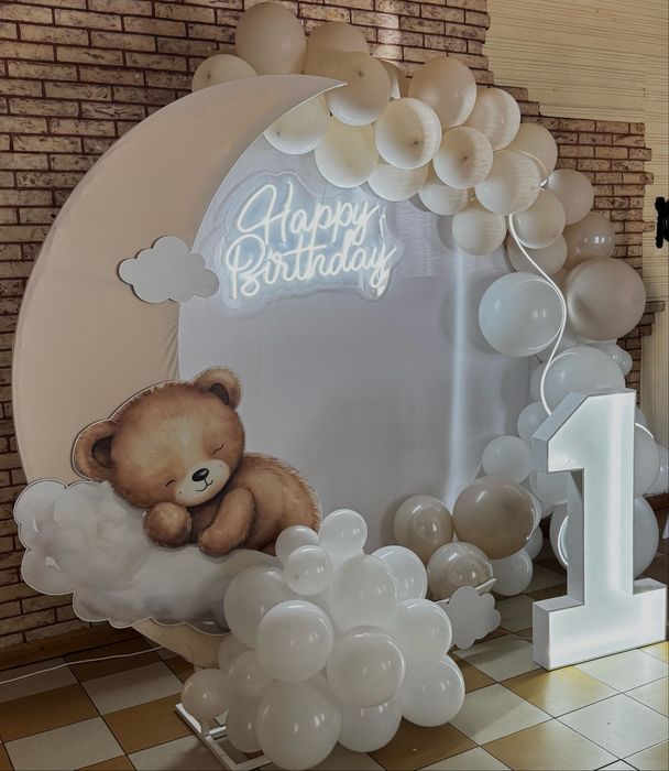 Fotostrefy na przyjęcia, dekoracje z balonów, fotostrefy