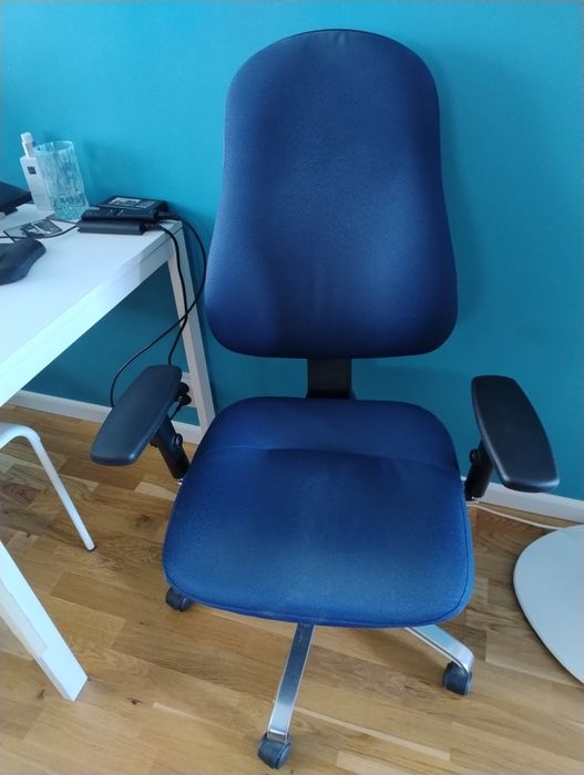 Krzesło biurowe obrotowe Bizzy