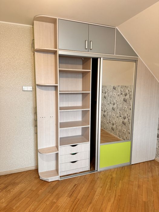 Шафа в дитячу кімнату шкаф купе