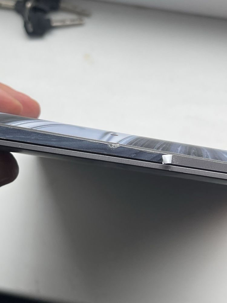 Makbook  air M1 в бронеплівці   батарея 96%