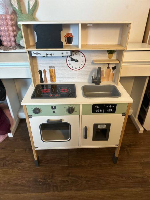Kuchnia drewniana dziecięca