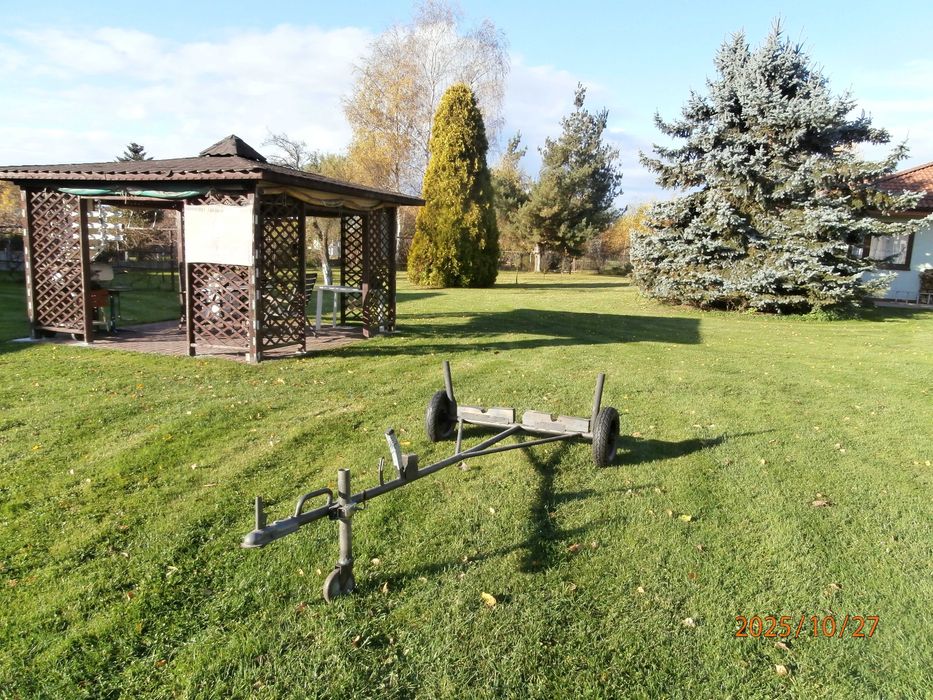 Sprzedam oś do przyczepki , przyczepę