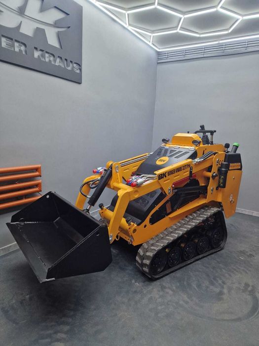Mini ładowarka gąsienicowa Skid Steer 327T PRO KUBOTA  wielofunkcyjna