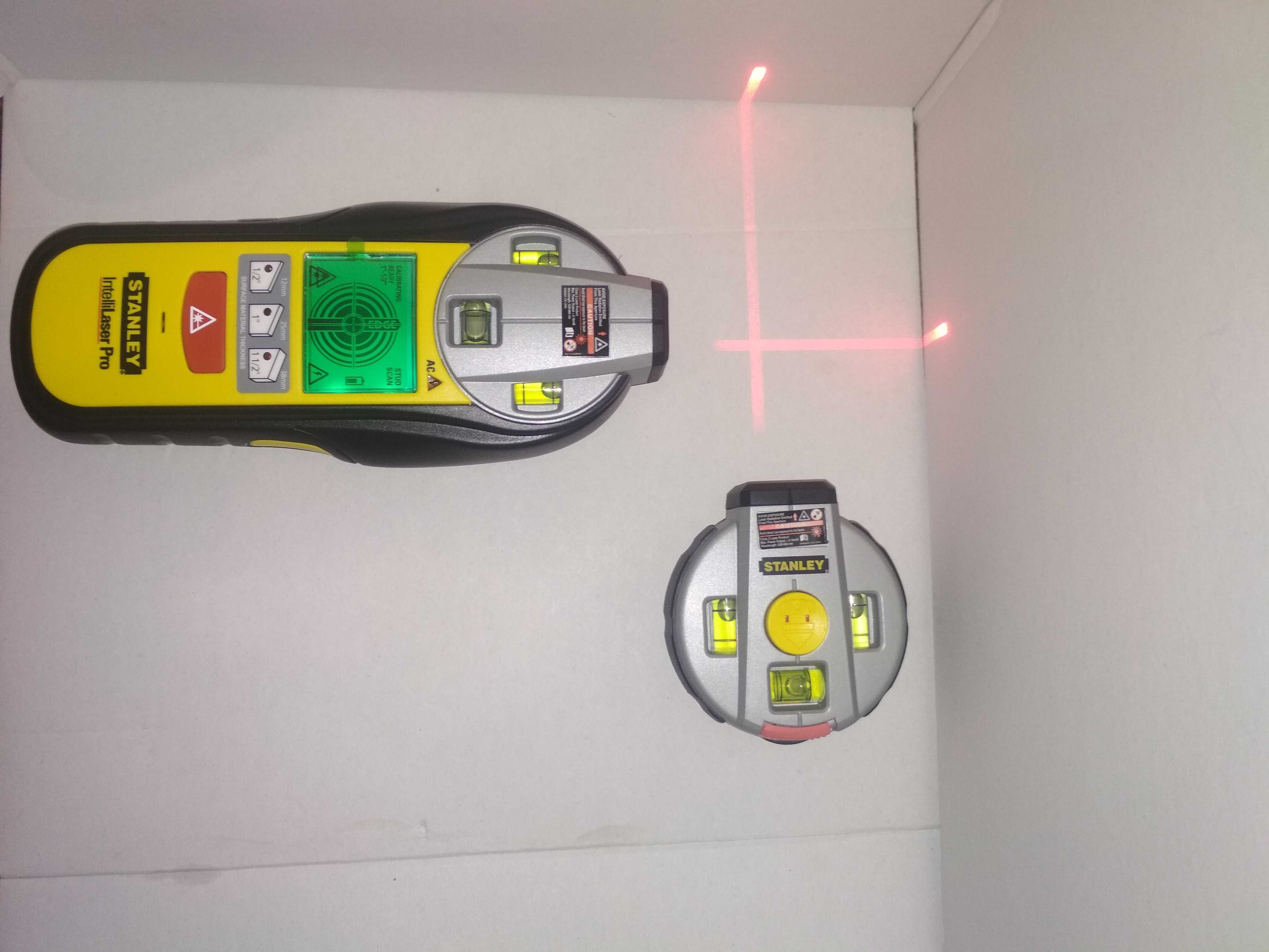 Уровень лазерный детектор метталла STANLEY 0-77-500