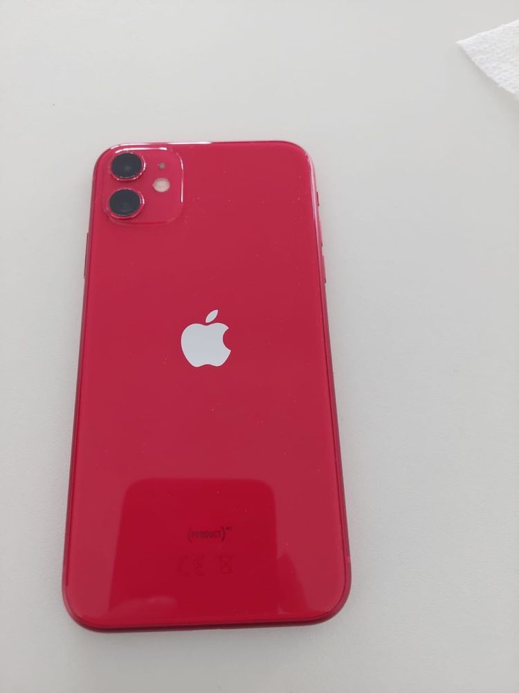 Iphone 11 64 GB czerwony