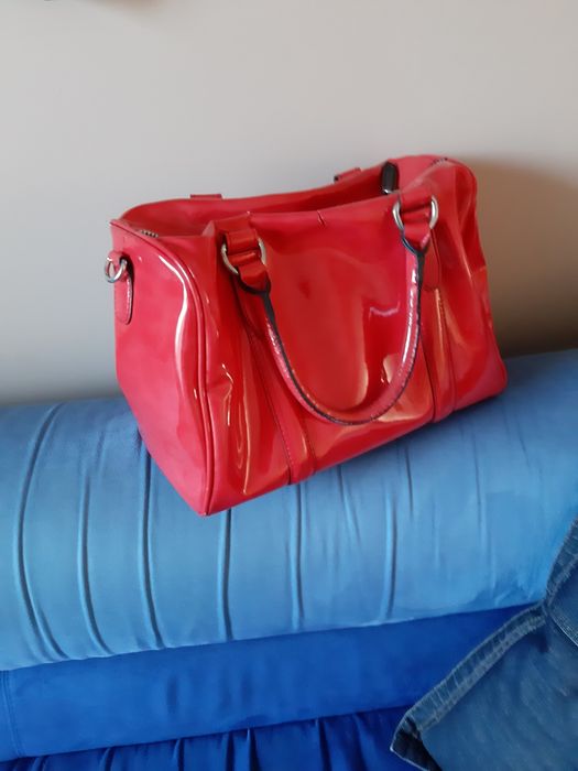 Mango kuferek kolekcja czerwona torebka red klasyk vintage wada