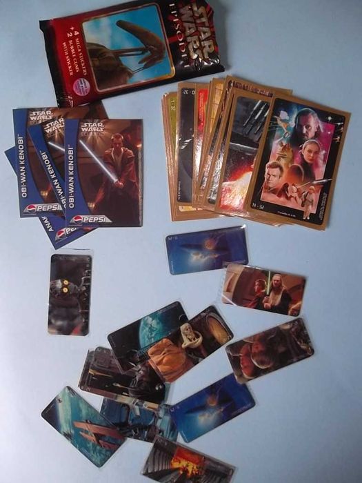 Star Wars , pack trading cards, stickers, Topps Force Attax etc