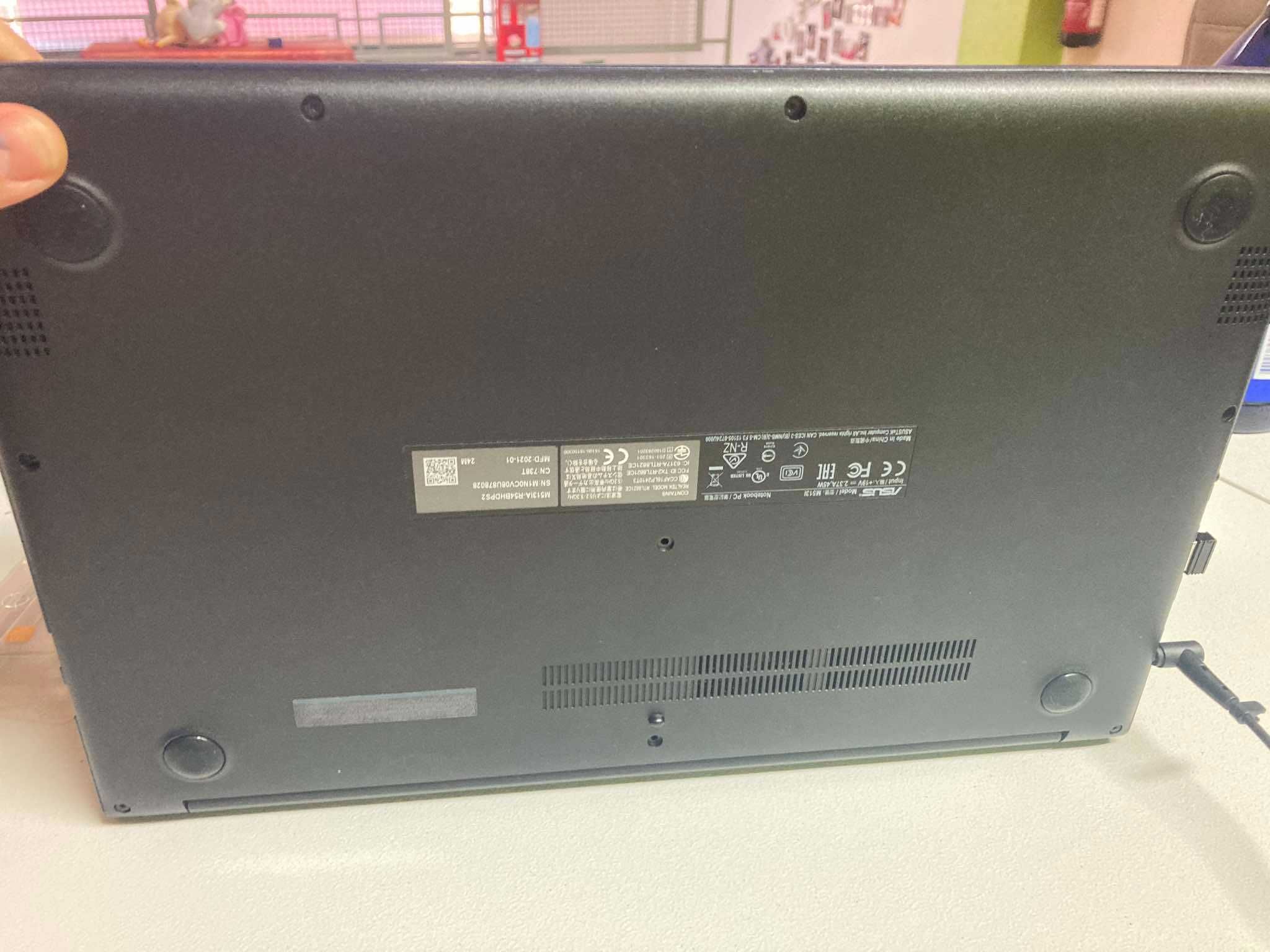 Portátil Asus (Asus Vivobook)