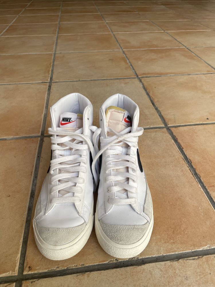 Tenis nike blazer