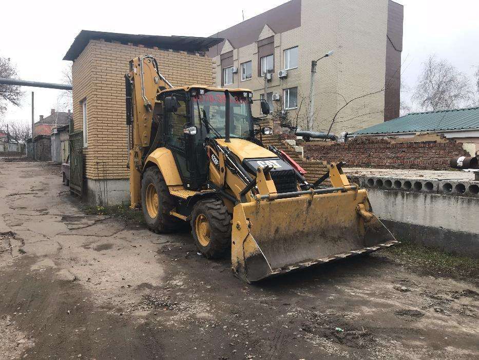 Услуги экскаватора погрузчика Послуги Екскаватор навантажувач трактора
