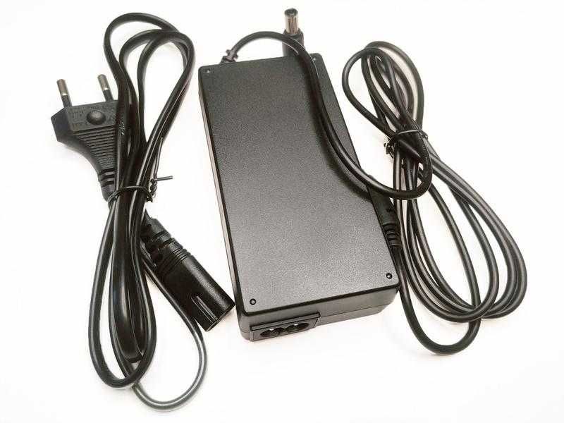 Мережевий Блок Для Моніторів SAMSUNG 14В, 4.143А (58W), РОЗ'ЄМ 6.5/4.4