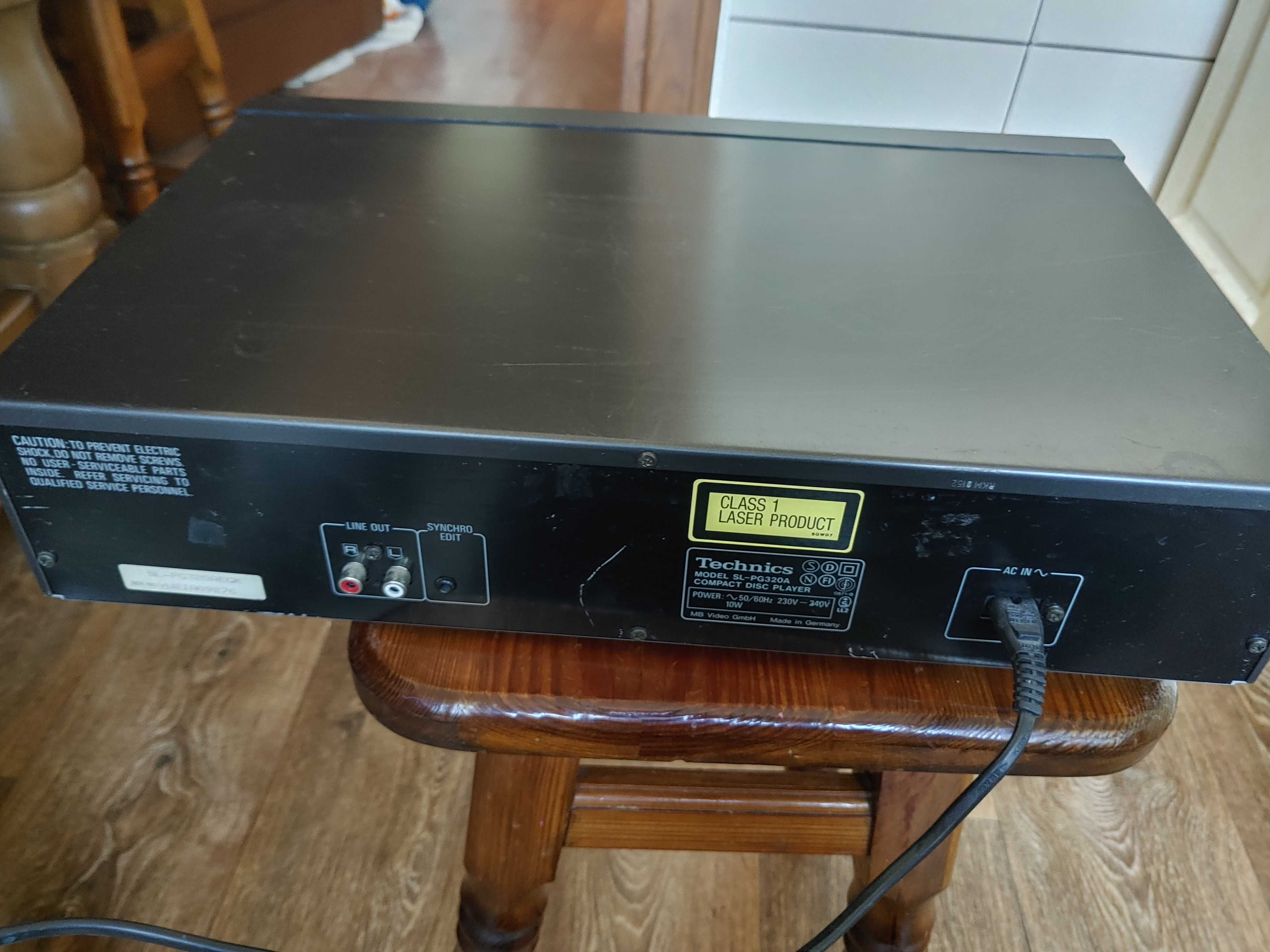 CD програвач Technics SL-PG320A