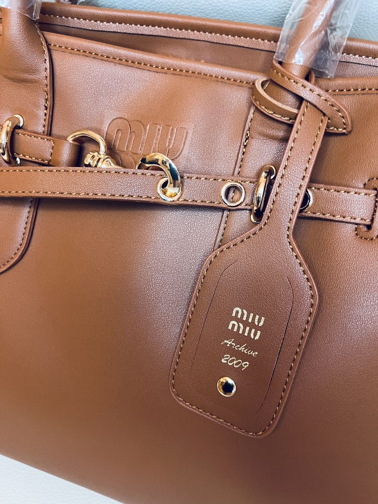 Miu miu torebka shopperka damska
