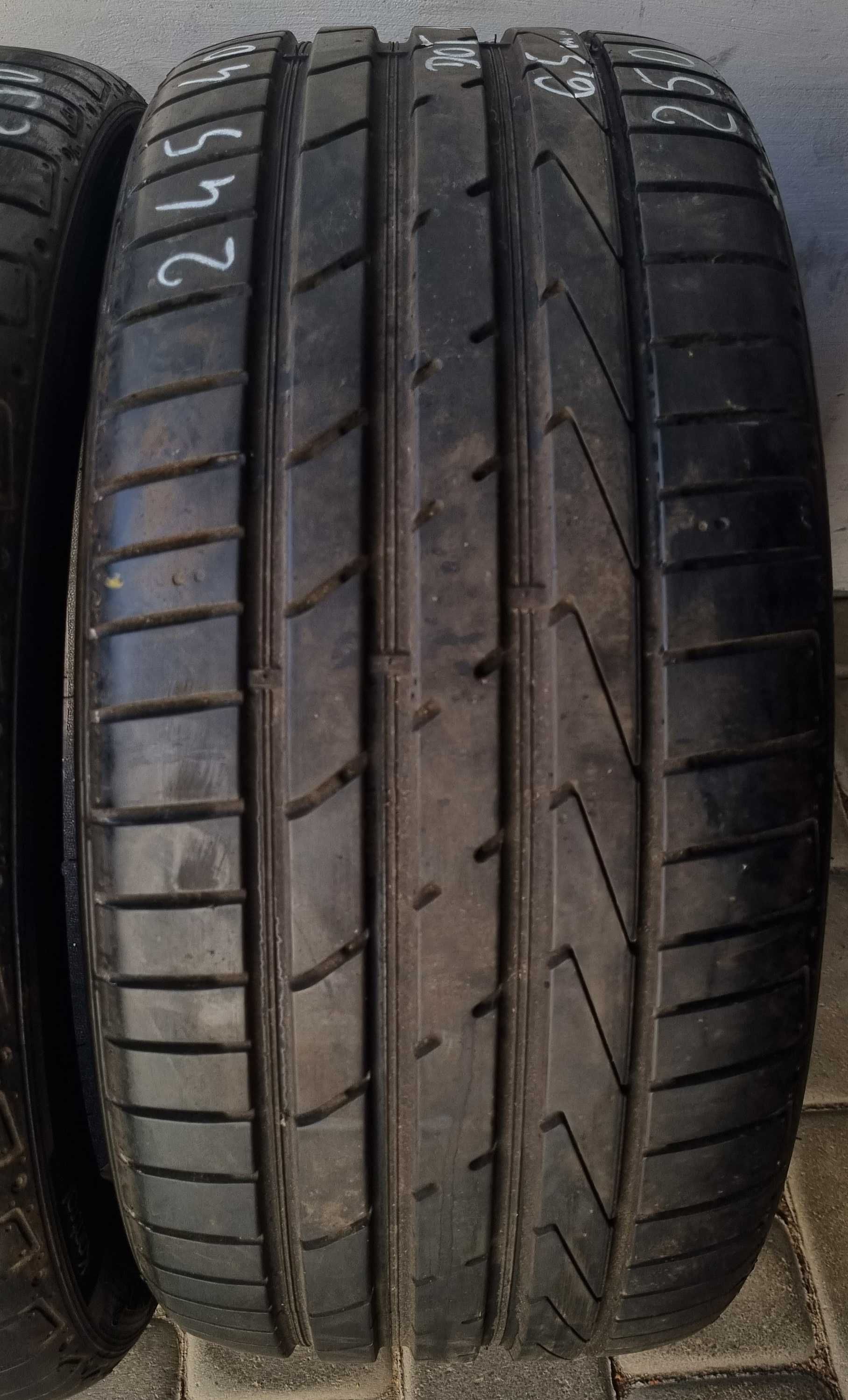 245/40R17 Hankook Ventus S1 evo 2