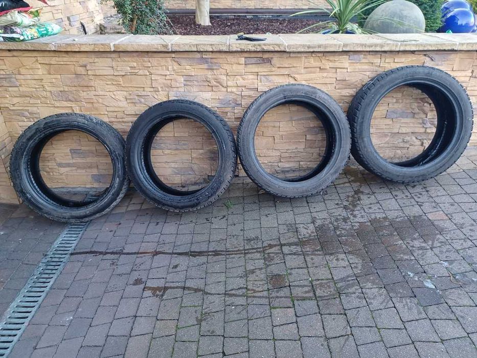 Opony zimowe KORMORAN Snow  4szt. 215/45R17 91V DOT 3119