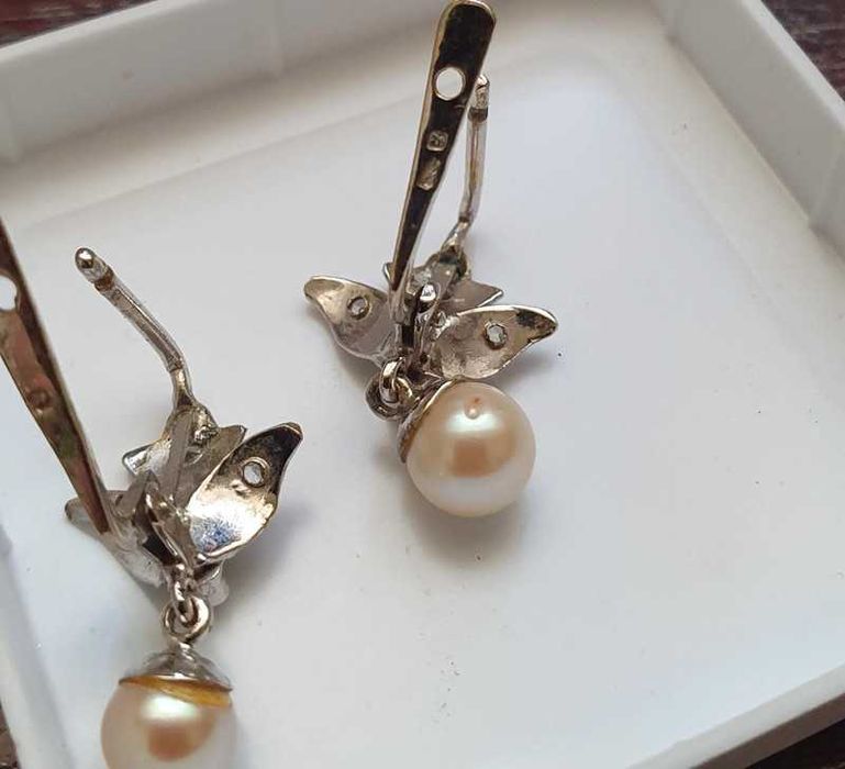 Brincos ouro branco 18 quilates