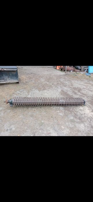 Wał zębaty bęben kolczatka rozdrabniacz 1900mm