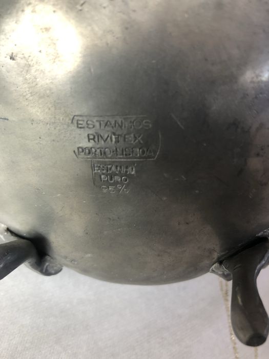 Servico decorativo em estanho