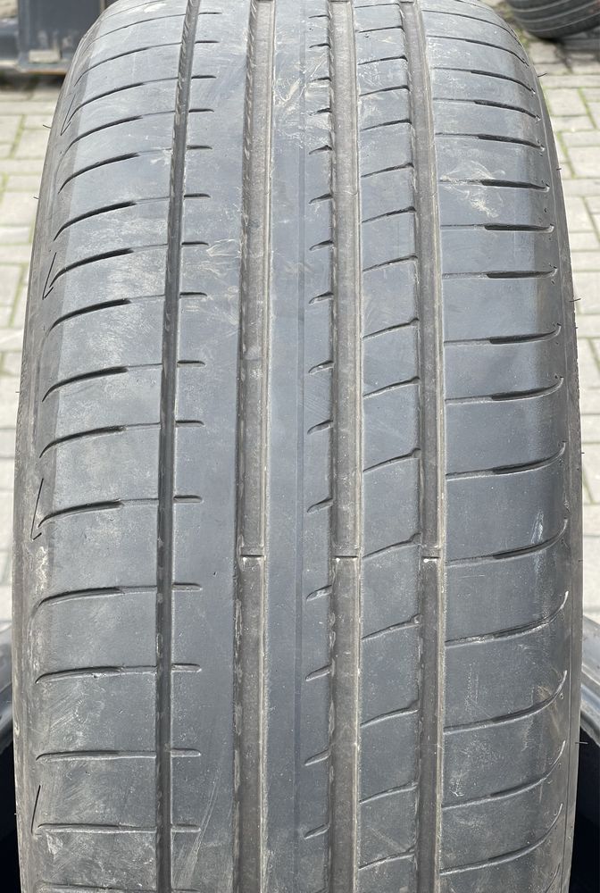 Продам резину GOODYEAR 265/40 R21 (105H) 2021р