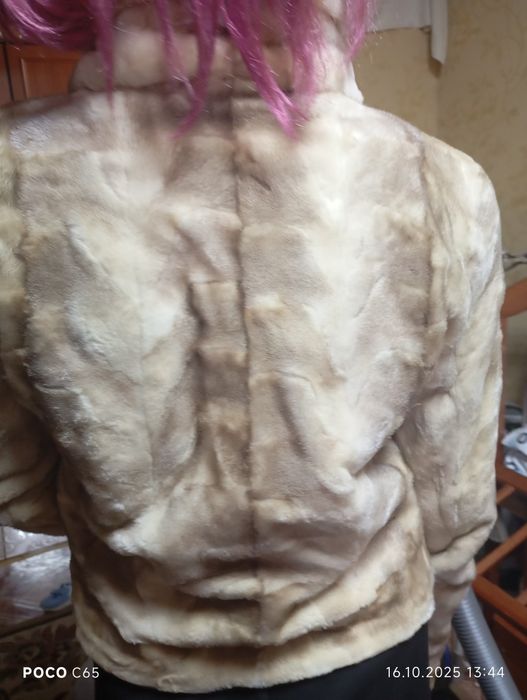 Полушубок,в идеальном состоянии