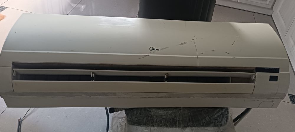 Кондиціонер Midea