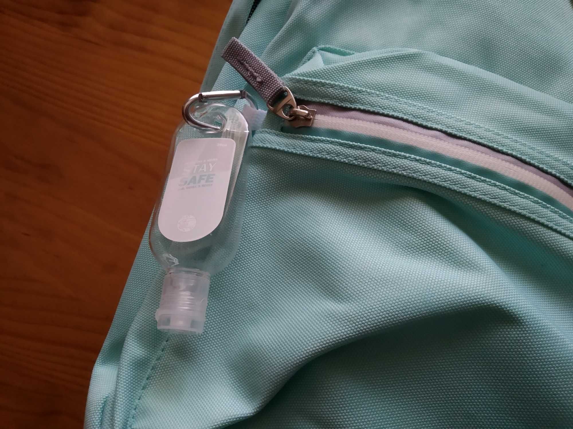 (NOVO, PORTES GRÁTIS) Mochila e Estojo FIRMO Re.Cycling Mint - Pastel