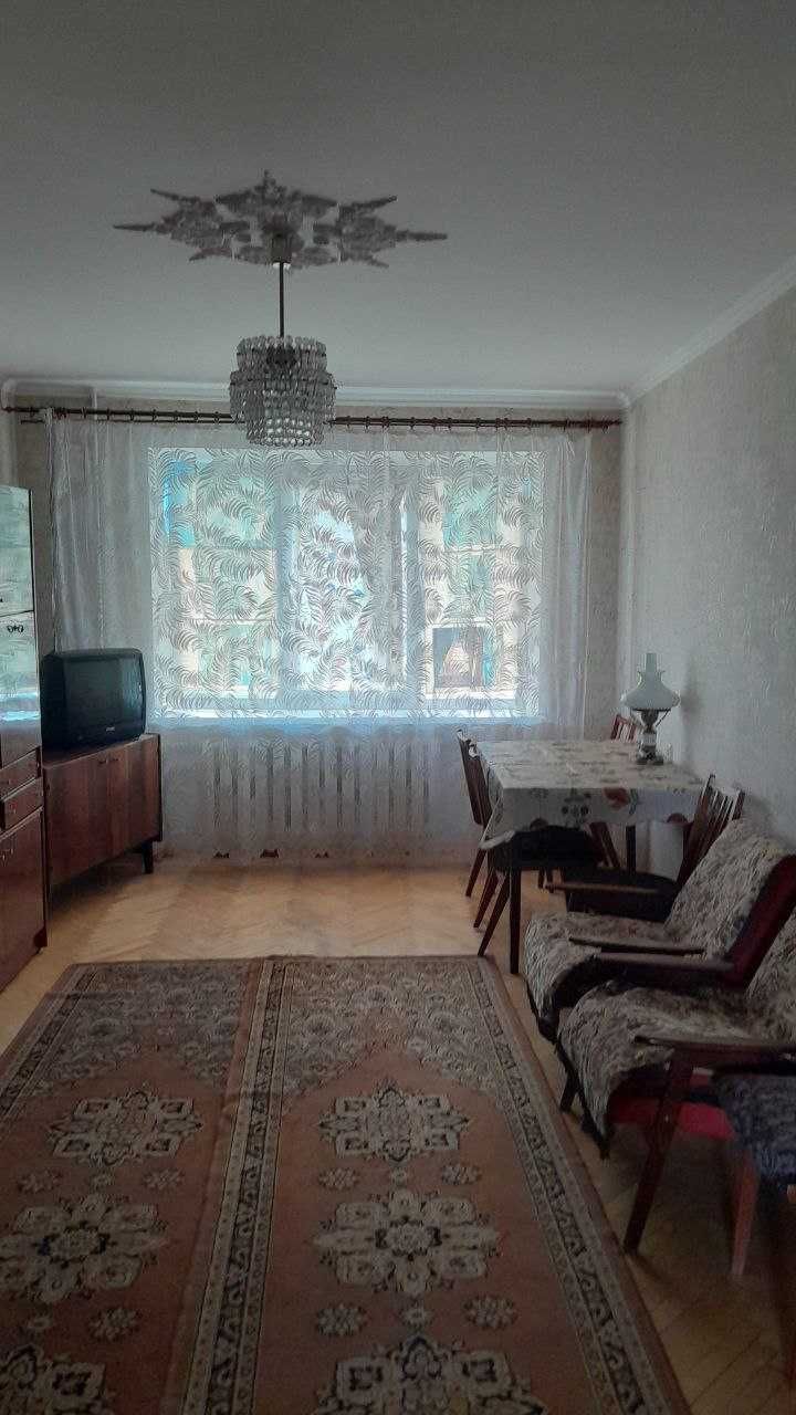 Продам 3х комн. квартиру Инглези/Ак. Королева