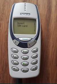 Kultowa Nokia 3330 z ładowarką