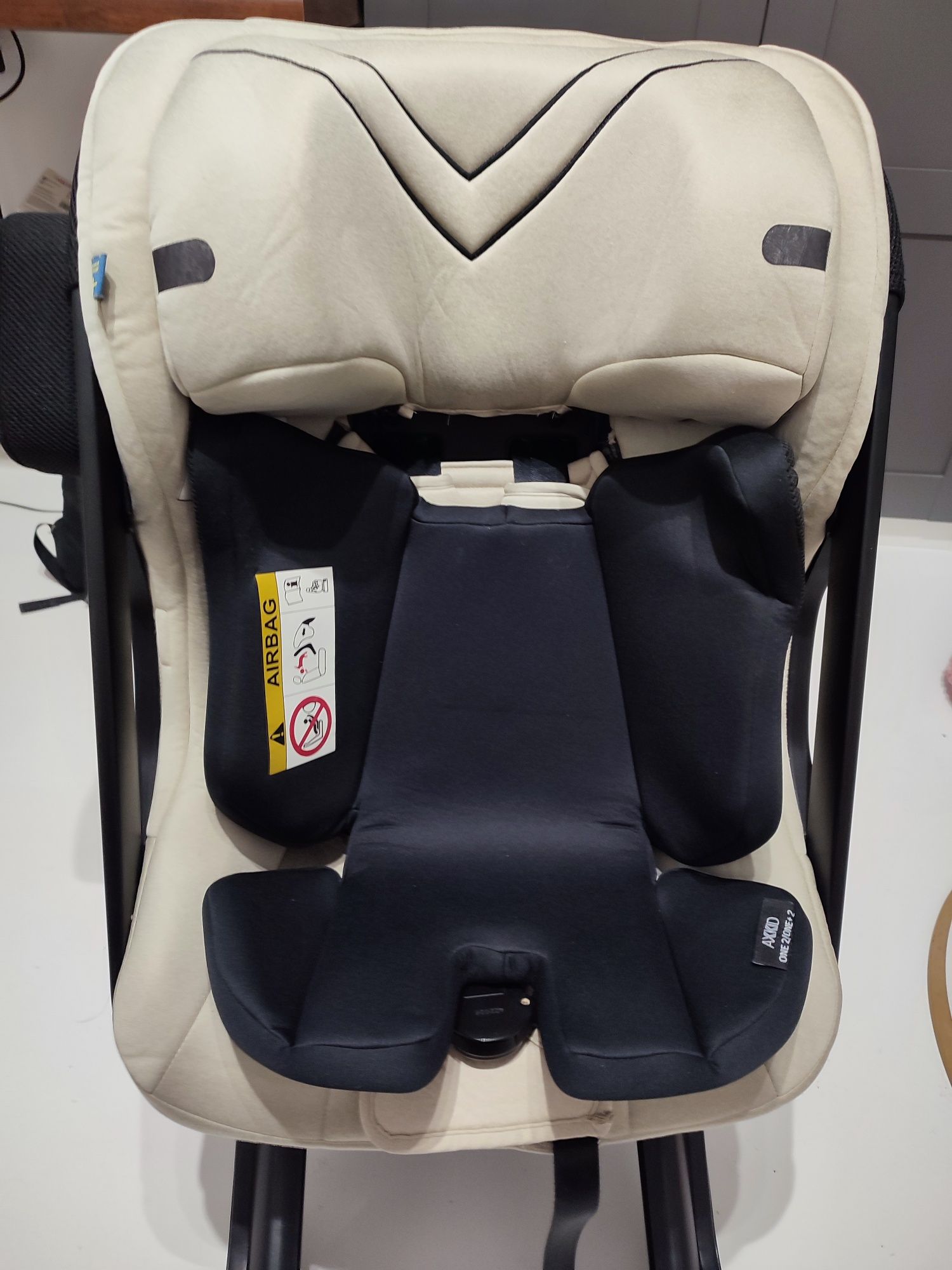 Axkid one 2, Na gwarancji