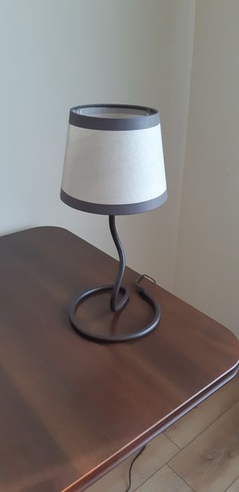 Lampka pokojowa lub nocna