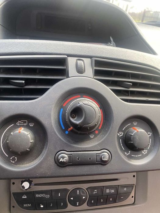 Продам Renault Kangoo 2011