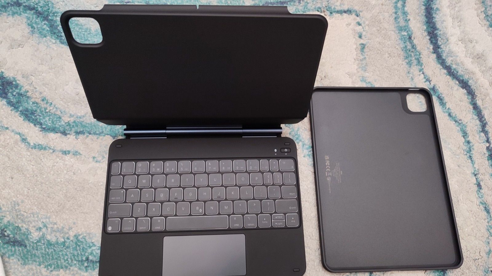 Teclado com iman e capa para Ipad Air/ Pro 11 polegadas