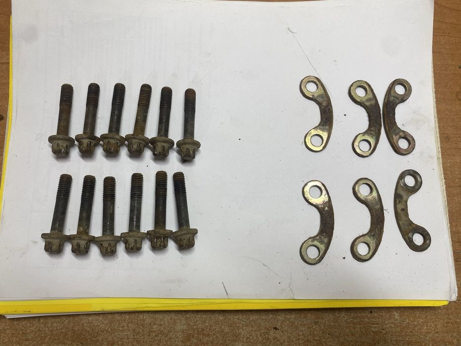 Болти полуосі шруса крепления полуоси БМВ Е46