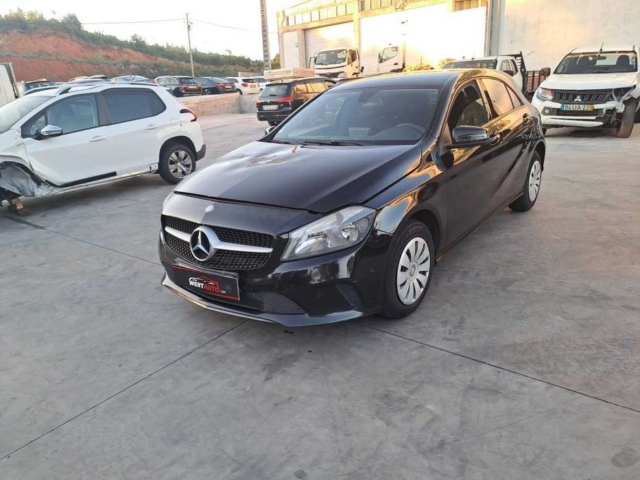 Mercedes A180d, 2016