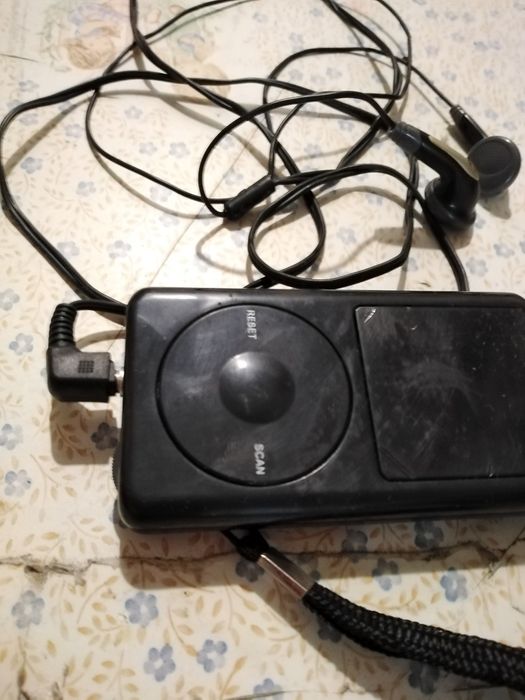 Vendo rádio musicas para ouvir bom estado