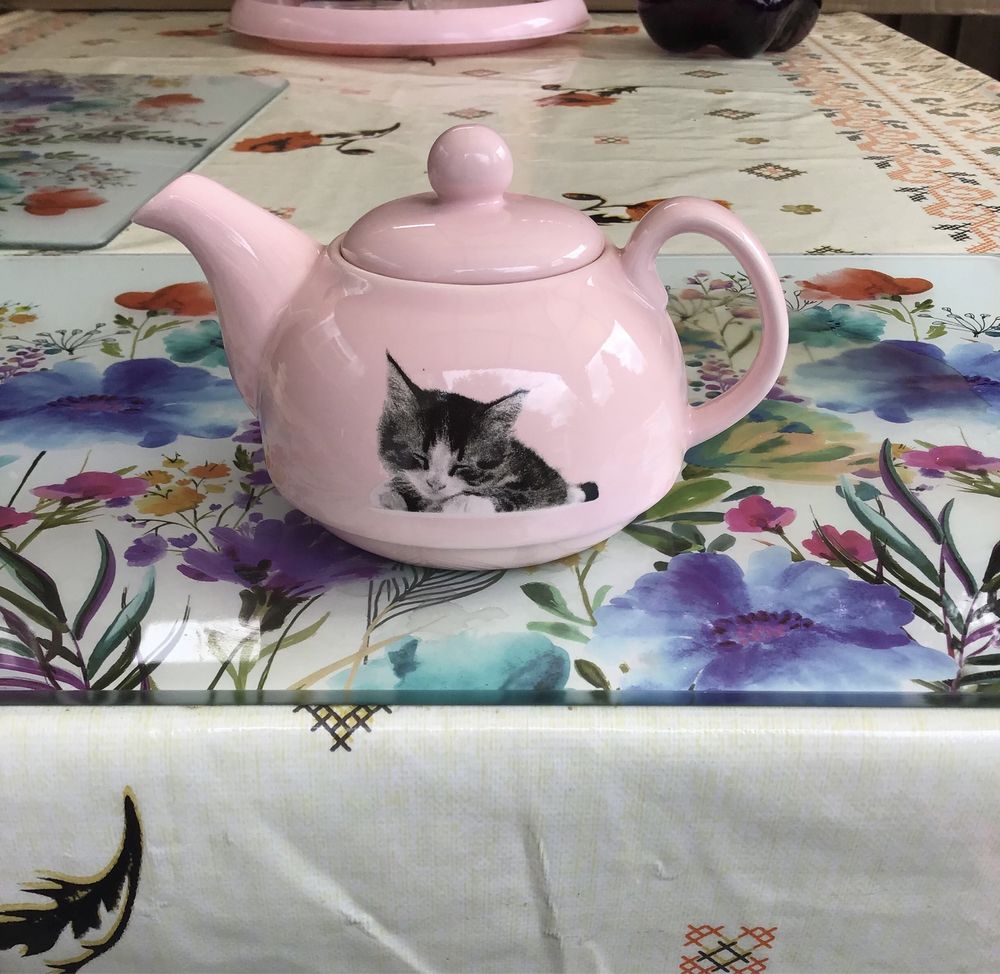 Чайник сувенір киця кот кішка рожевий міні