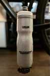 Bidon rowerowy Camelbak PODIUM Ice . Rower, szosa, gravel.