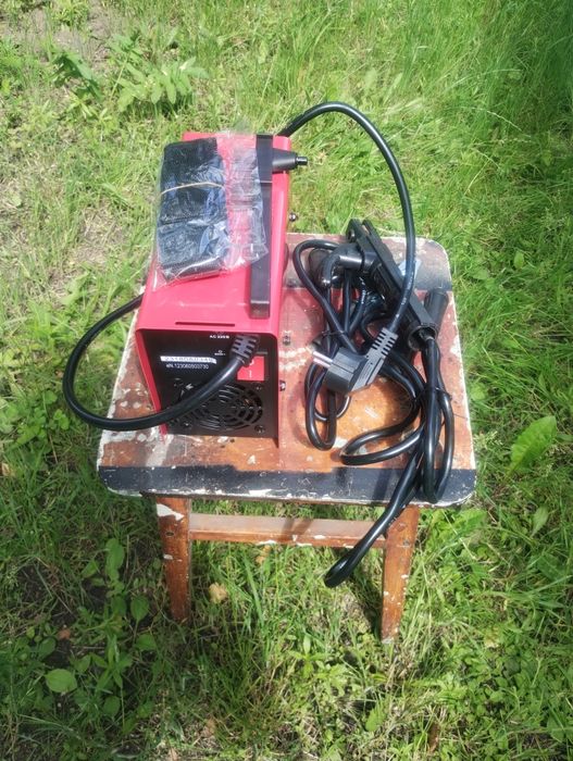 Инверторный сварочный аппарат Edon TB 250 P НОВЫЙ