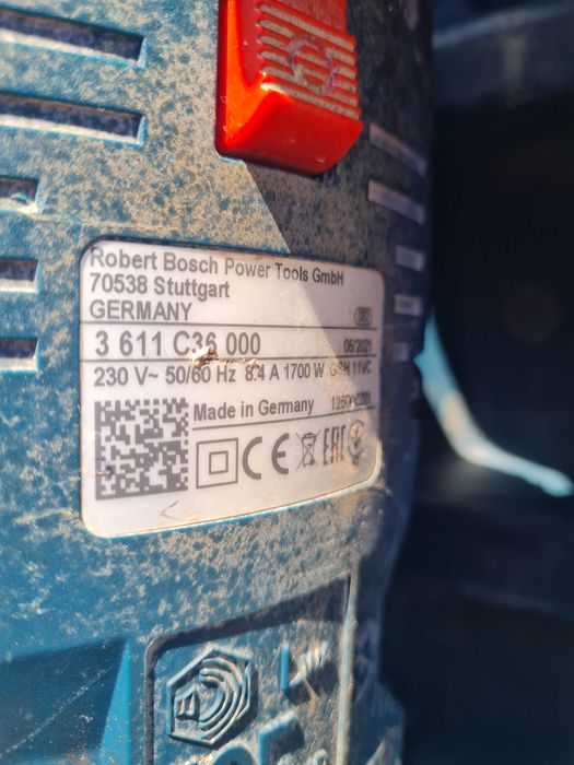 Młot kujący Bosch GSH 11VC + groty