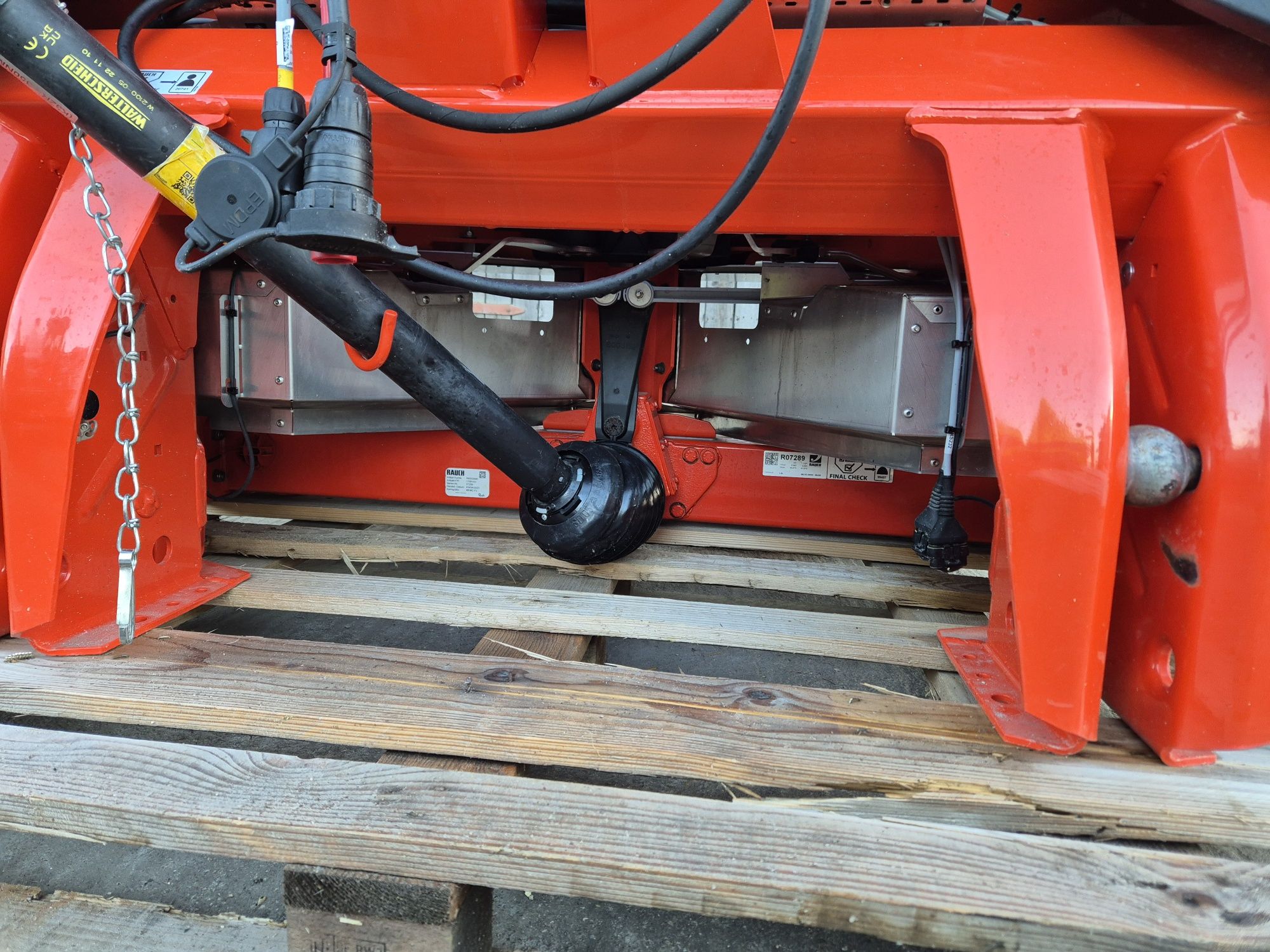 Rauch Axis-M 30.2 EMC