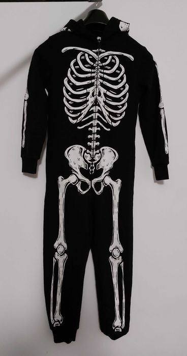 strój na haloween szkielet kościotrup ciepły kombinezon 140 cm st.bdb+