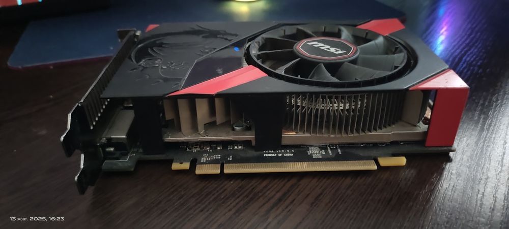 Відеокарта msi.  .